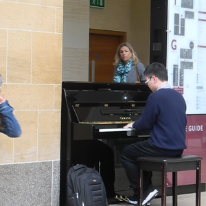 男人添女人b的视频
